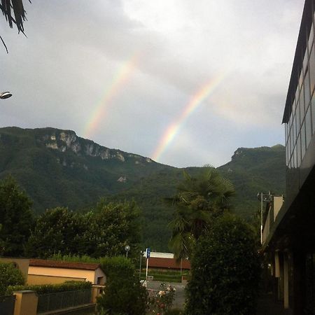 Fornaci di Barga Hotel Cristallo Barga מראה חיצוני תמונה